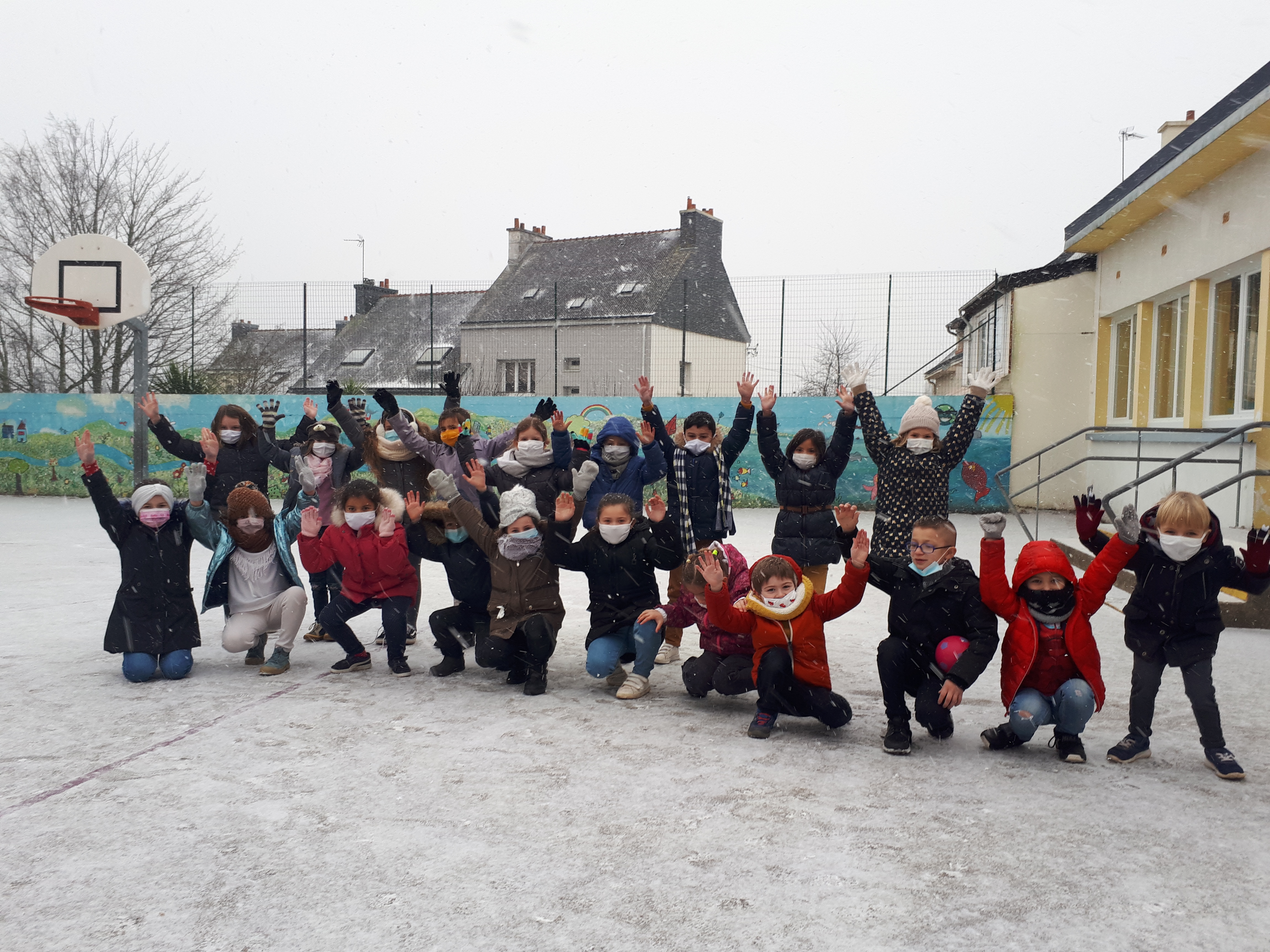 Jeudi 11 Février : La neige à l'école !!